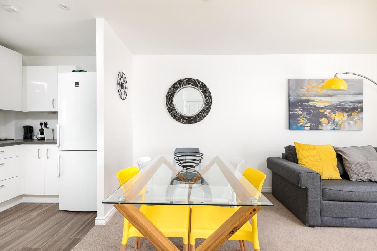 Hertford Serviced Apartments Ware Exteriör bild
